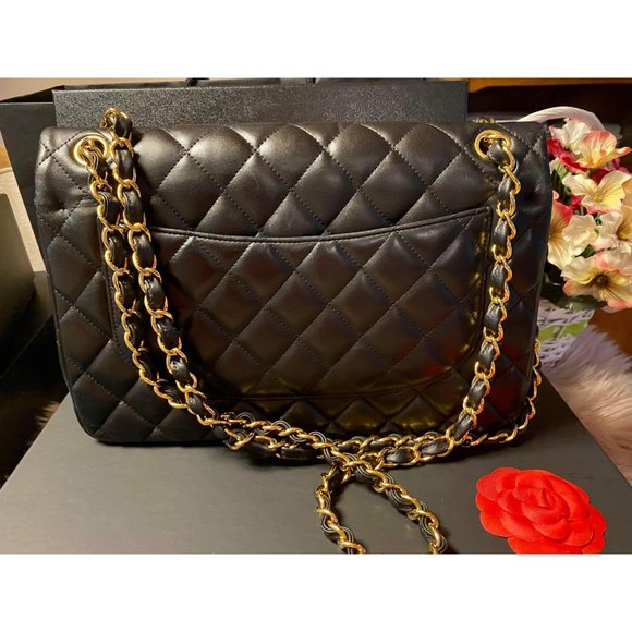 100% Authentic CHANEL Quilted Double Flap Jumbo Lambskin Black Shoulder Bag - Picture 3 of 16